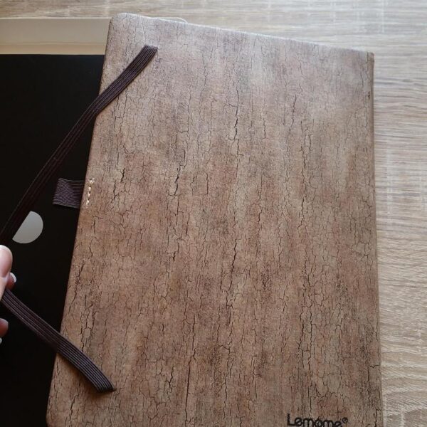 Lemome Carnet Pointillé A5 – Couverture Rigide, Papier Épais, Porte-Stylo