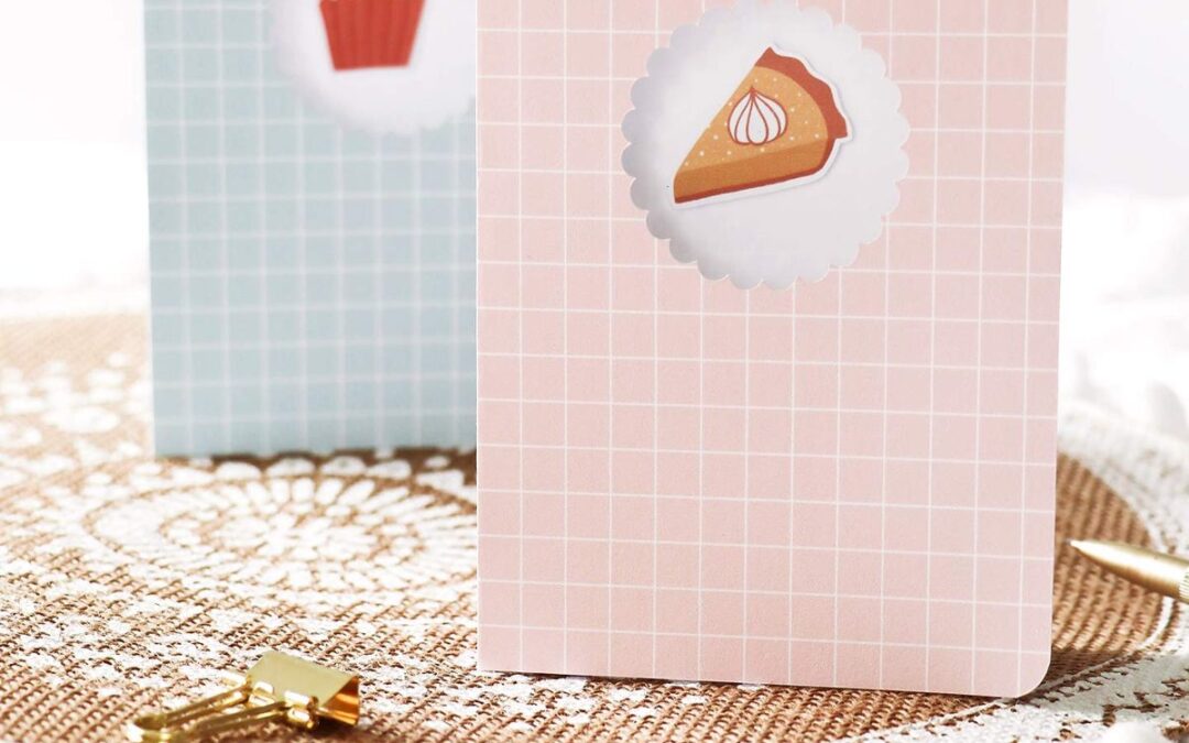 Deux cartes pastel finies découpées à la Cricut avec la fonction Print then Cut