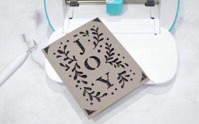 Cartes à insérer Cricut : le guide pour des cartes de vœux bluffantes (sans colle)